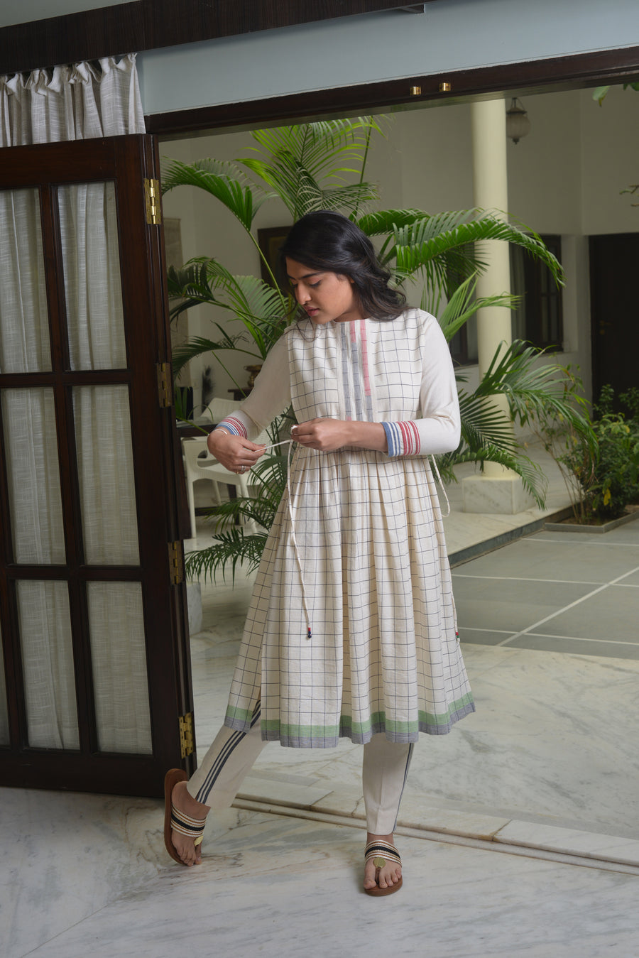 Striped Pocket Cotton Kurta Along with Cape Side-Open