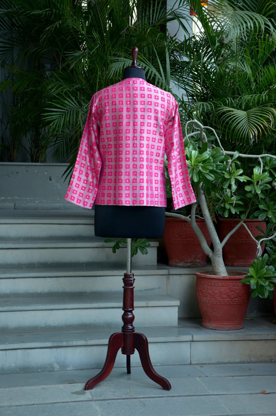 Magenta & Silver Checkered Woven Benarasi Silk Jacket